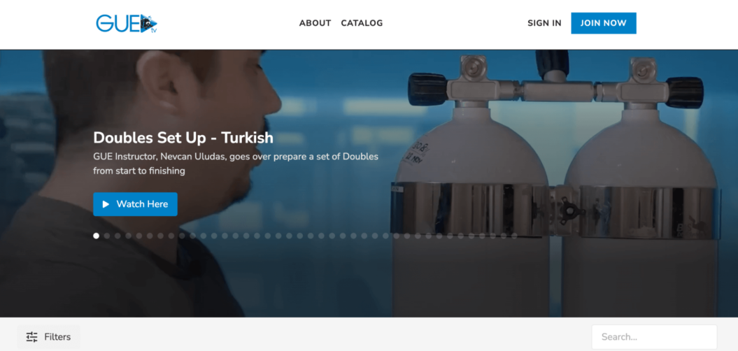 An image shows the homepage of scuba diving online coaching membership called GUE.