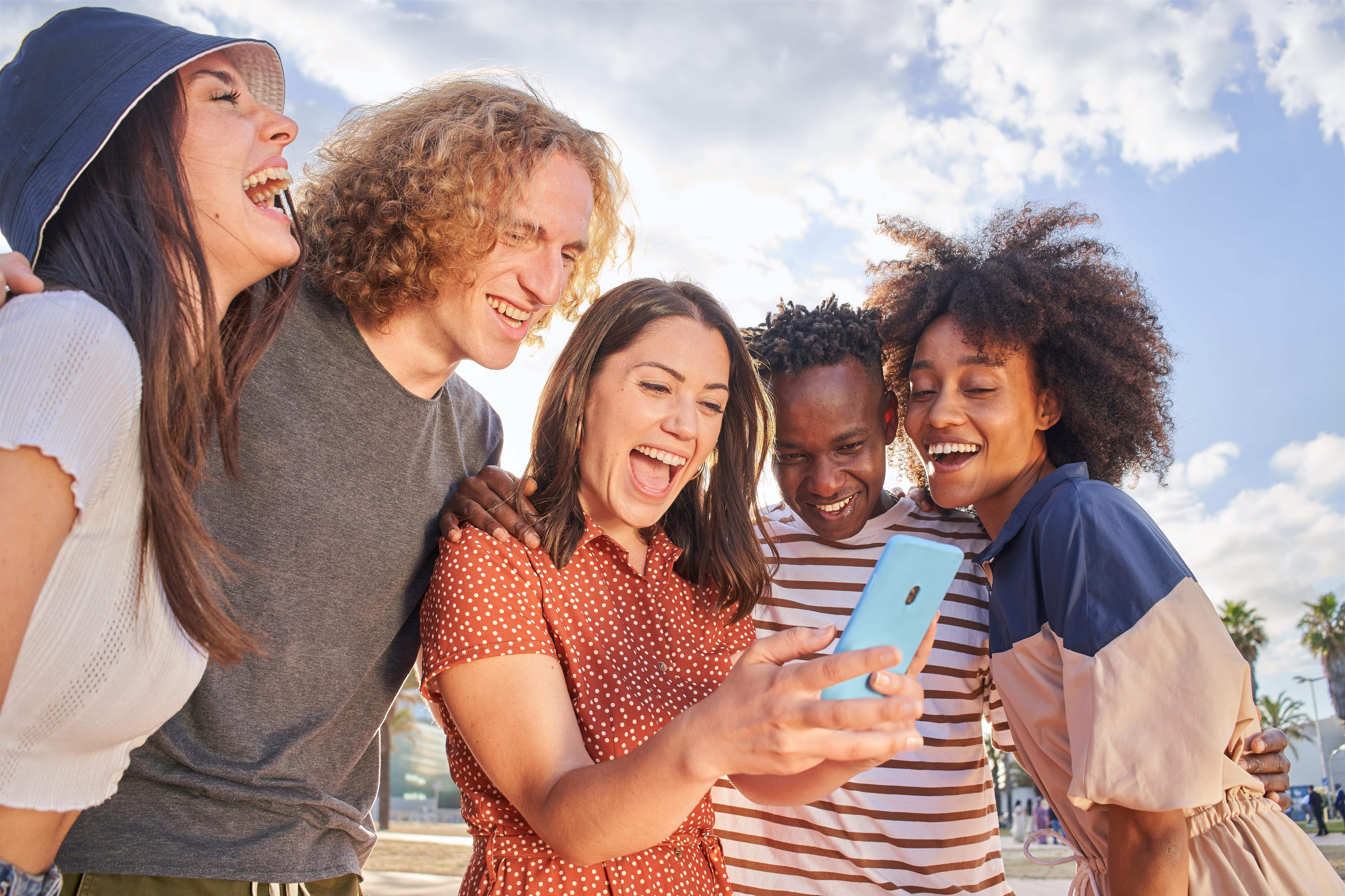 8 Best Community Apps for Creators: Top Picks to Build Your Audience