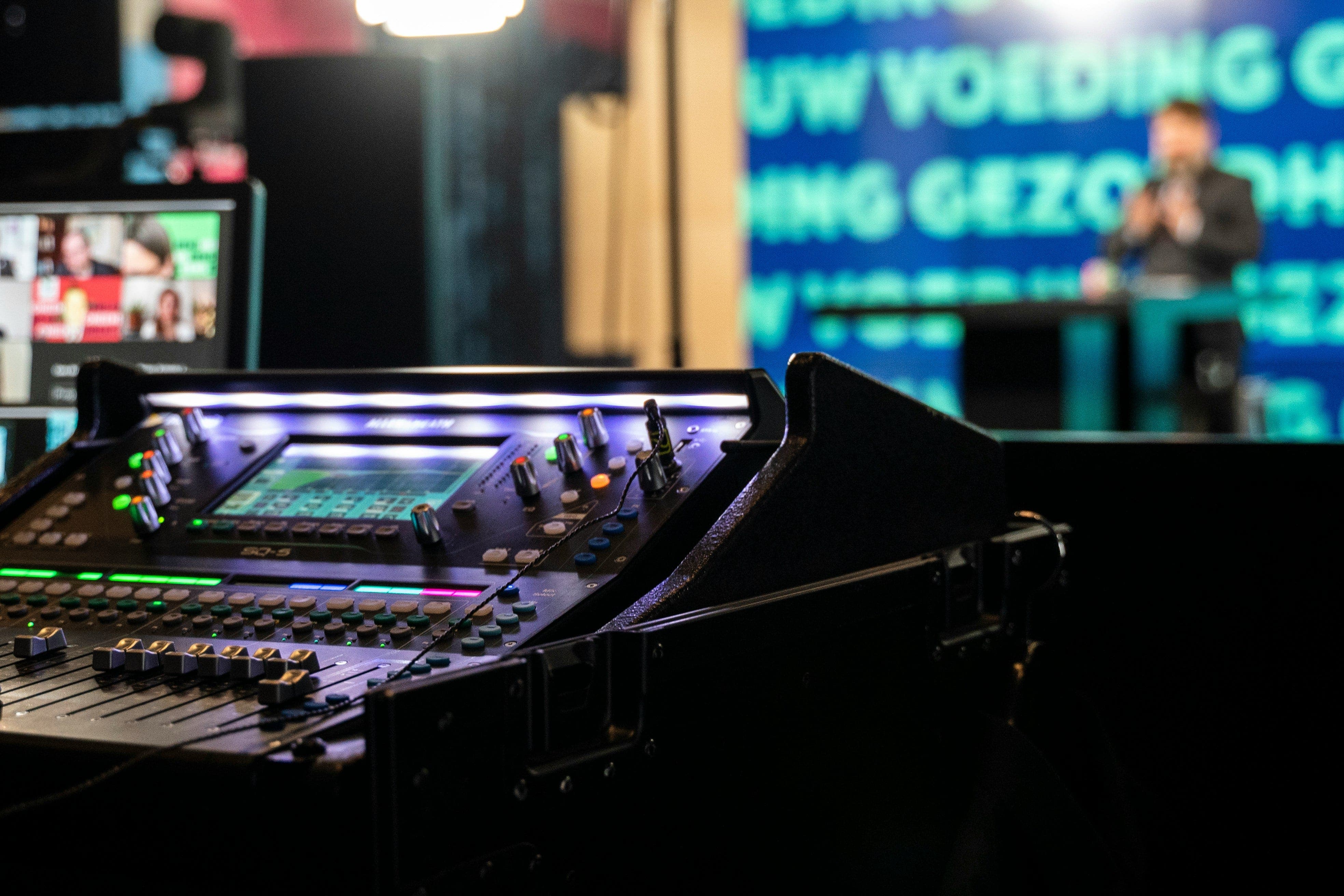 How to Live Stream an Event: Step-by-Step Setup & Workflow Guide