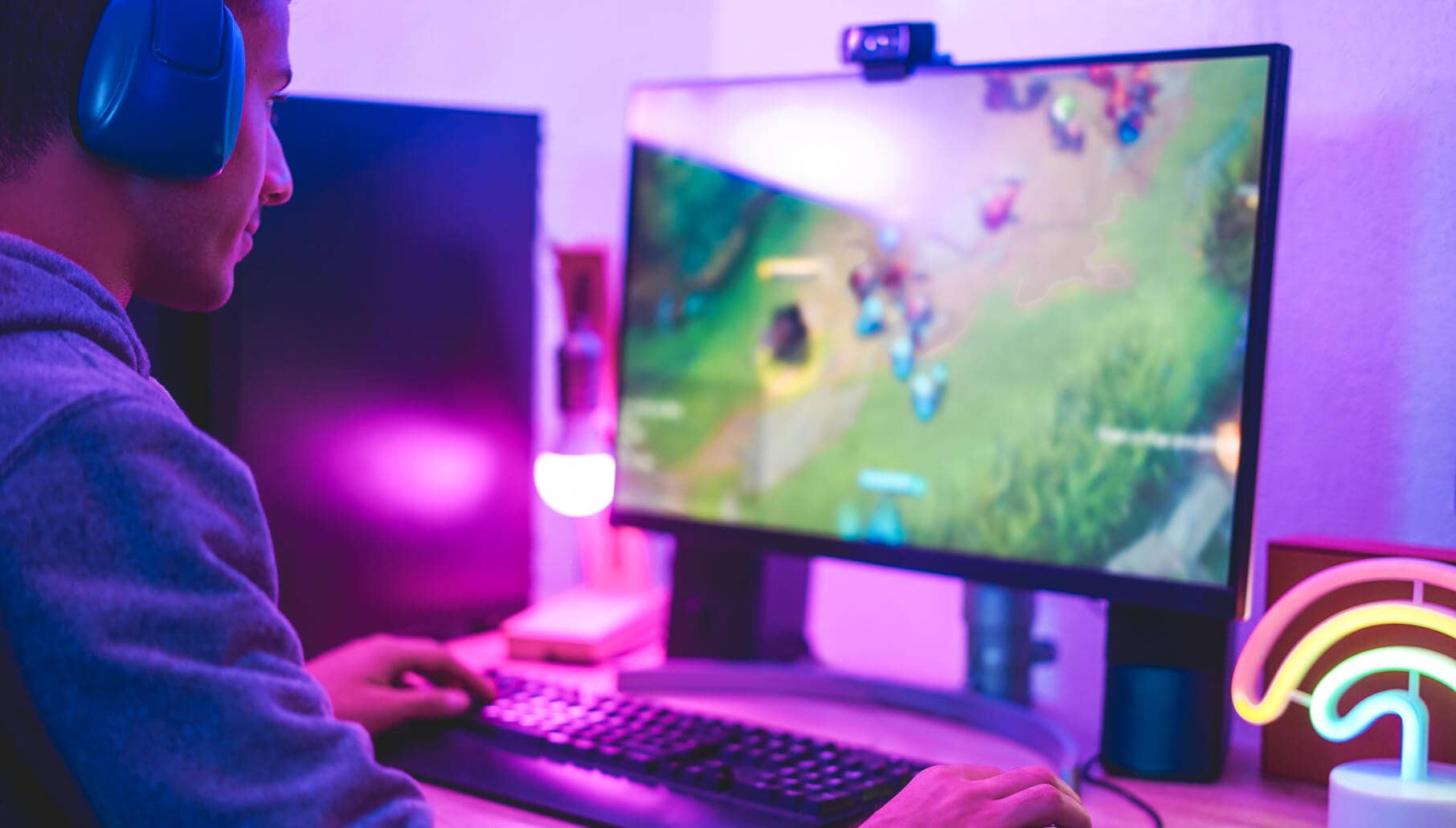 Twitch Monetization: The Ultimate Guide to Making Money on Twitch