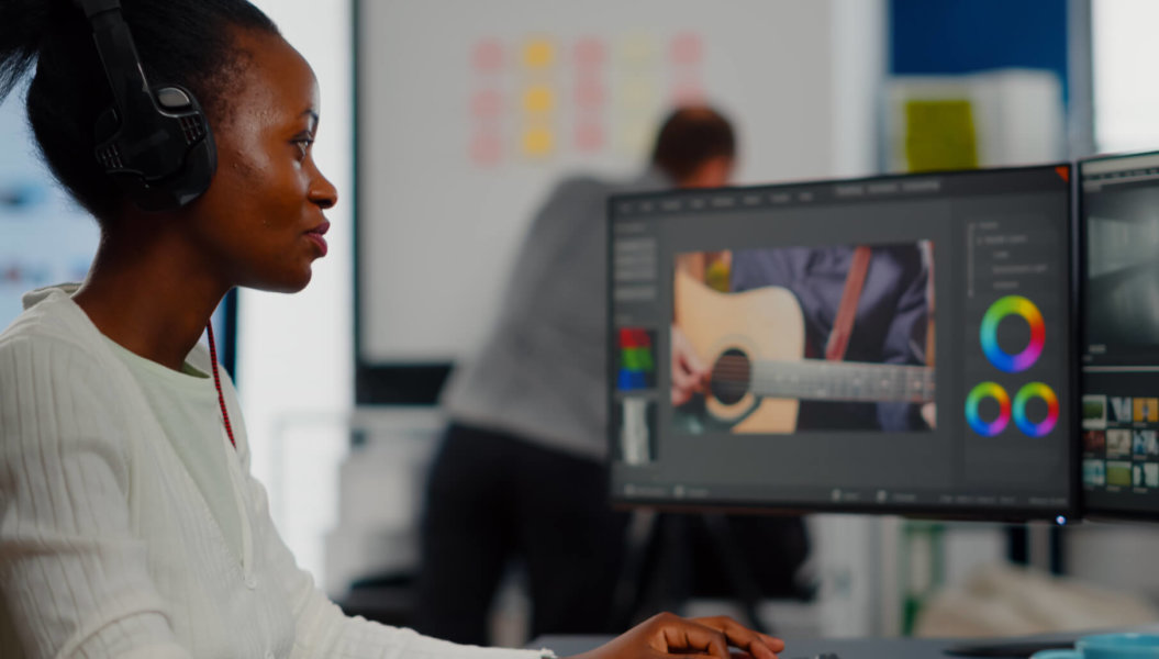 How to Combine Videos into One (9 Quick and Easy Ways)