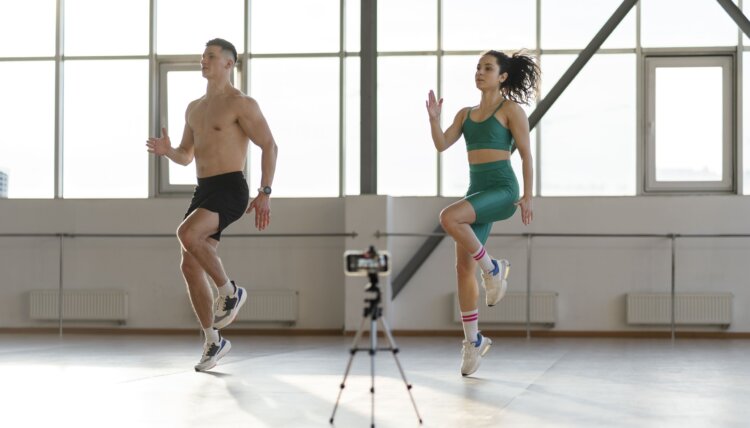 📸 Best Cameras for Fitness Creators 2025: Picks for all Budgets
