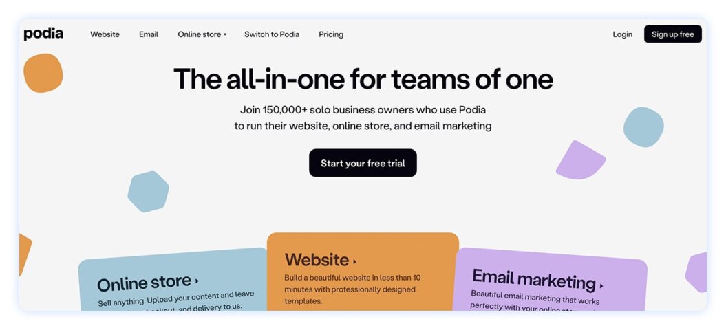 Podia homepage with a start your free trial button